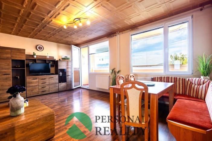 Prodej bytu 3+1, Komárov, Okružní, 65 m2