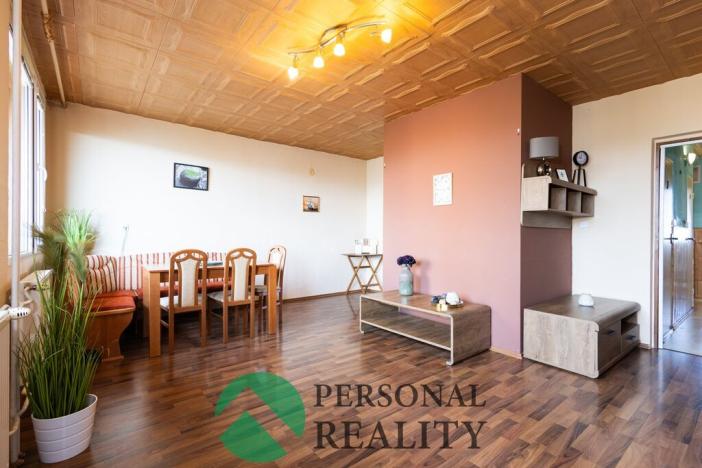 Prodej bytu 3+1, Komárov, Okružní, 65 m2