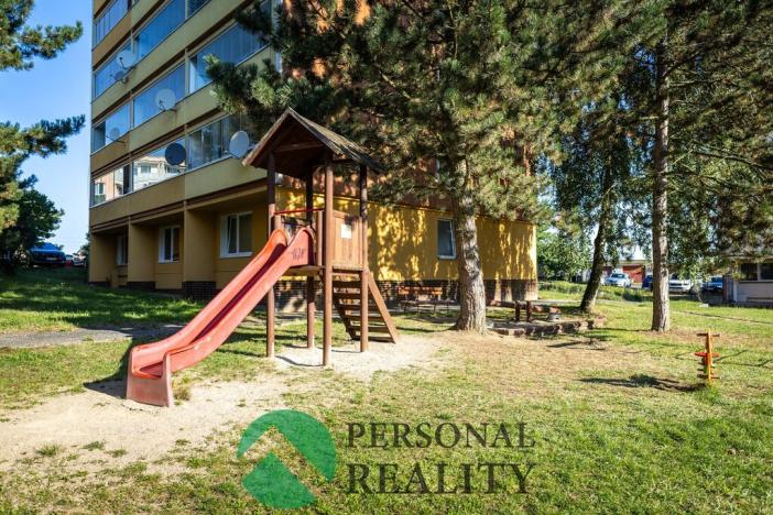 Prodej bytu 3+1, Komárov, Okružní, 65 m2