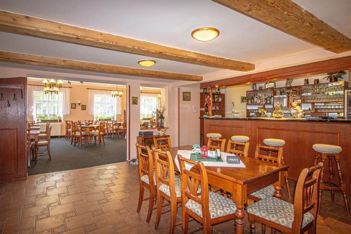 Prodej restaurace, Mařenice, 479 m2