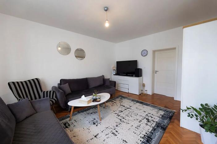 Prodej činžovního domu, Uherské Hradiště, Svatojiřské nábřeží, 293 m2