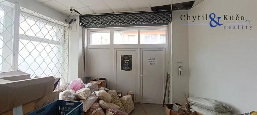 Pronájem obchodního prostoru, Přerov, Škodova, 351 m2