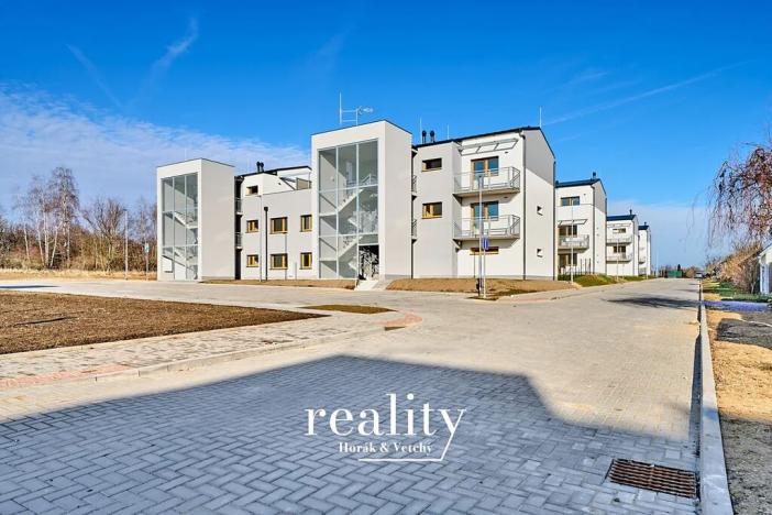 Pronájem bytu 2+kk, Znojmo, Třešňová, 64 m2
