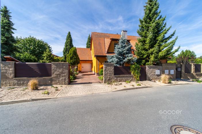 Prodej rodinného domu, Vestec, U Hřiště, 122 m2