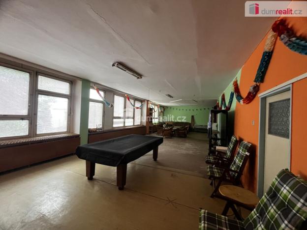 Pronájem ubytování, Újezdeček, Řetenická, 223 m2