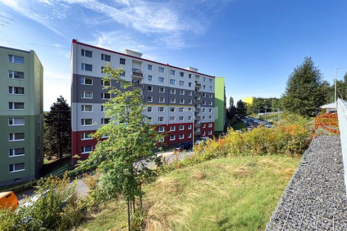 Pronájem bytu 2+1, Chomutov, Kamenný vrch, 60 m2