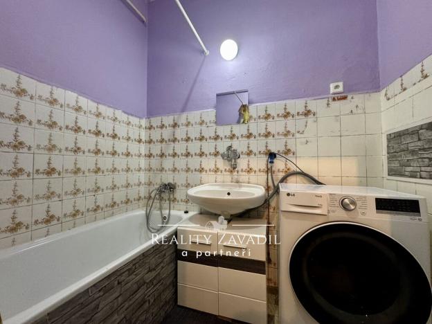 Prodej bytu 2+1, Opava, Těšínská, 54 m2