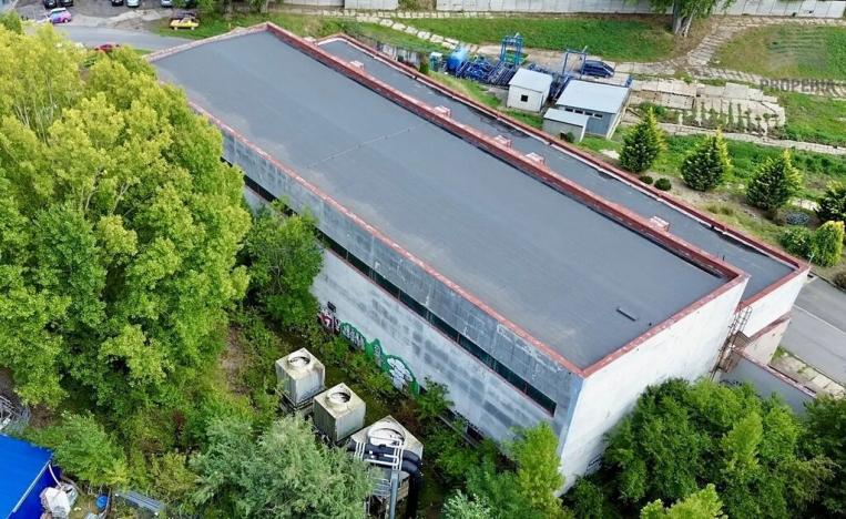 Prodej výrobních prostor, Brno, Trnkova, 1912 m2