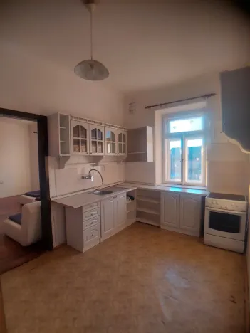 Prodej bytu 2+1, Veselí nad Lužnicí, Nádražní, 56 m2