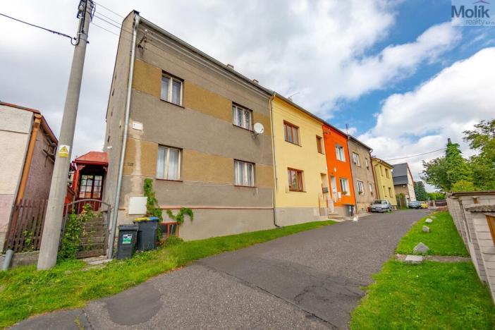 Prodej rodinného domu, Krupka - Unčín, Školní, 145 m2