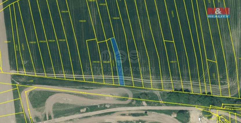 Prodej pole, Tlučná, 299 m2