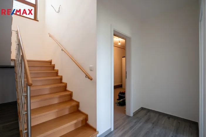 Prodej rodinného domu, Zlín, Ovsíková, 195 m2