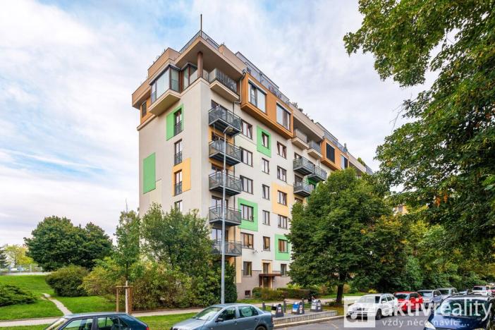 Prodej bytu 1+kk, Praha - Žižkov, Pod lipami, 32 m2