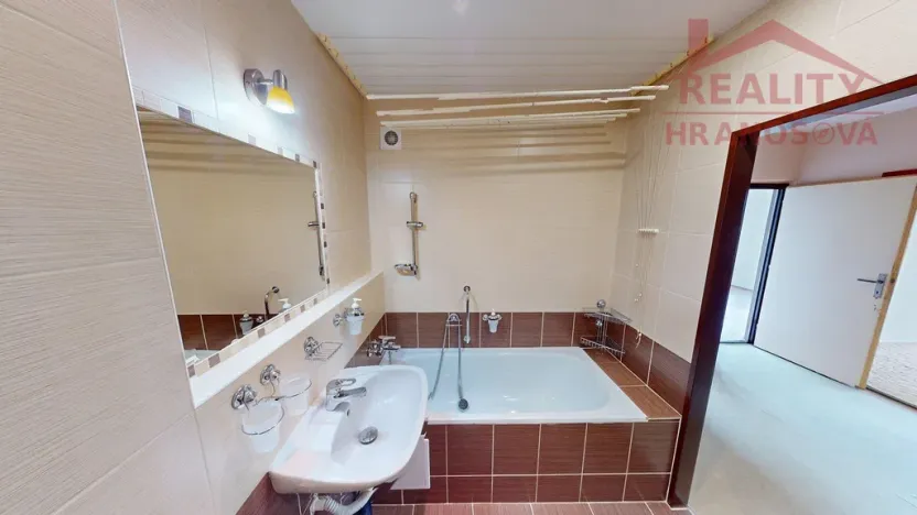 Prodej bytu 3+1, Ostrava, Gen. Janouška, 70 m2