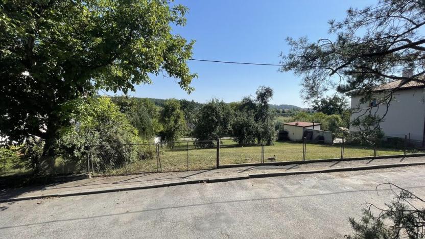 Prodej pozemku pro bydlení, Týnec nad Sázavou - Podělusy, 813 m2