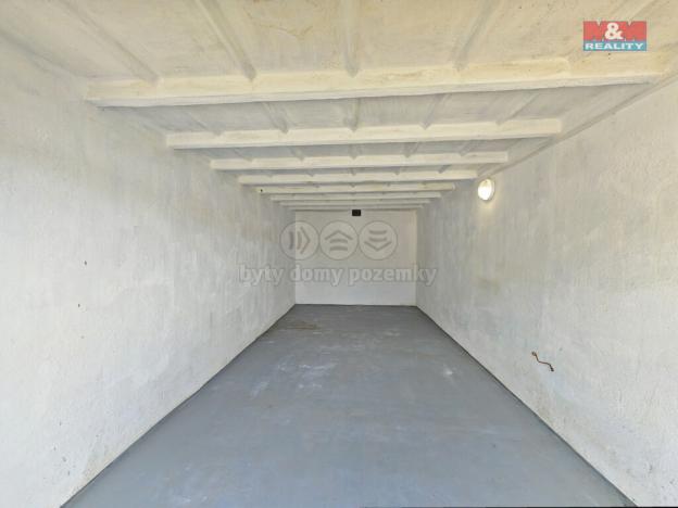 Prodej garáže, Hradec Králové - Slezské Předměstí, 18 m2