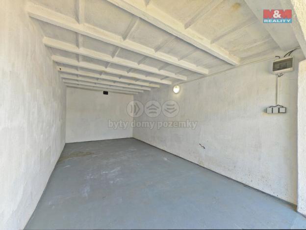 Prodej garáže, Hradec Králové - Slezské Předměstí, 18 m2