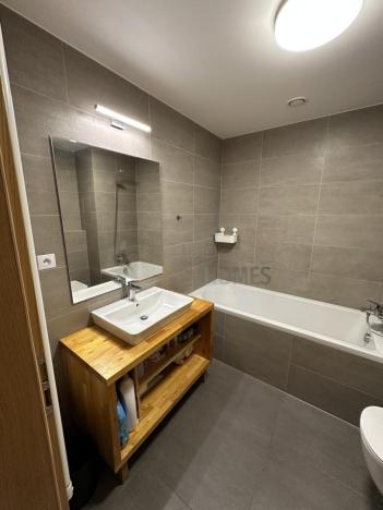 Prodej bytu 2+kk, Praha - Holešovice, Argentinská, 50 m2