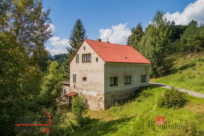 Prodej rodinného domu, Janov nad Nisou, 379 m2