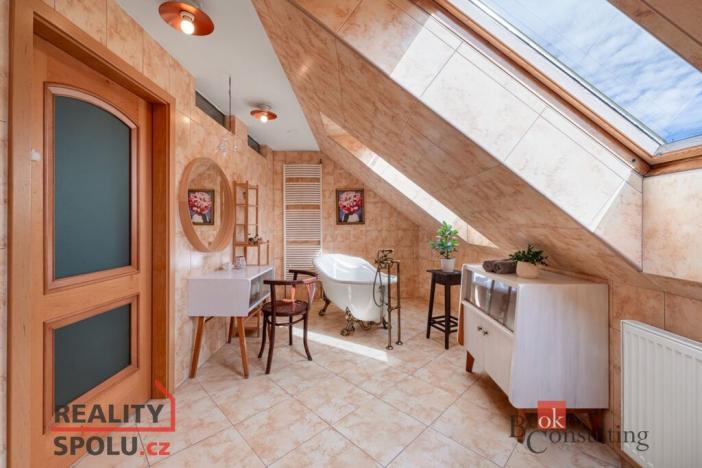 Prodej bytu 4+1, Jablonec nad Nisou, Podhorská, 156 m2