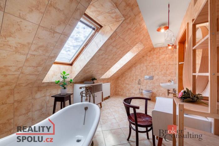 Prodej bytu 4+1, Jablonec nad Nisou, Podhorská, 156 m2