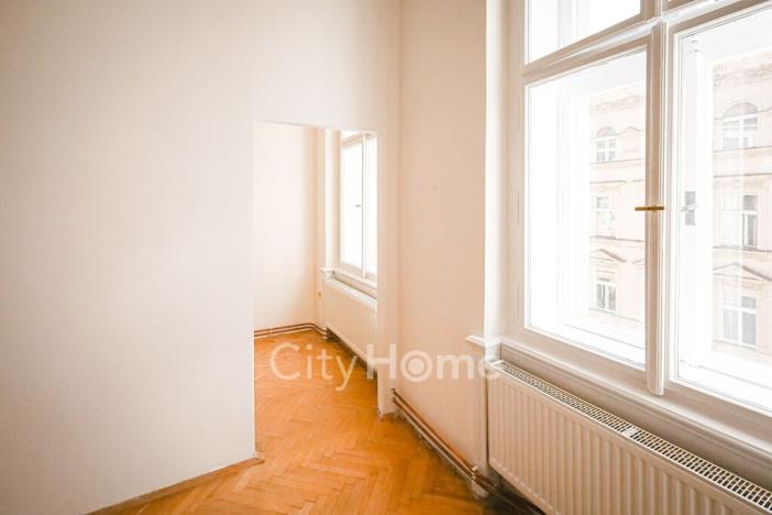 Prodej bytu 3+1, Praha - Malá Strana, Mělnická, 91 m2