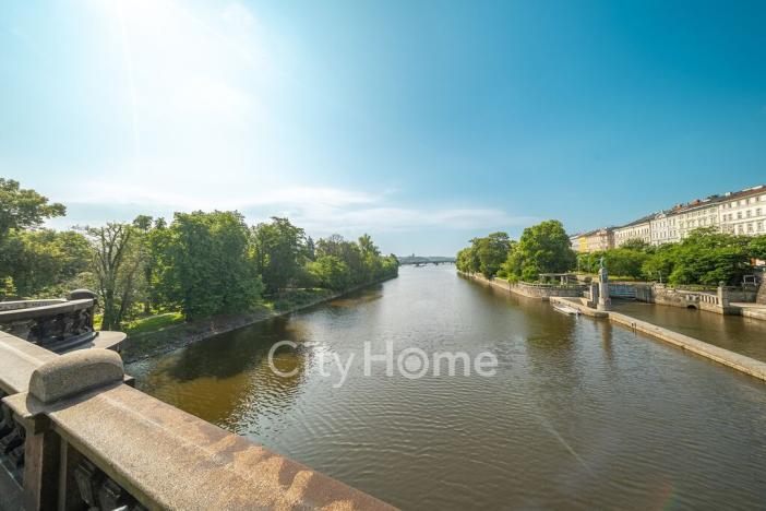 Prodej bytu 3+1, Praha - Malá Strana, Mělnická, 91 m2