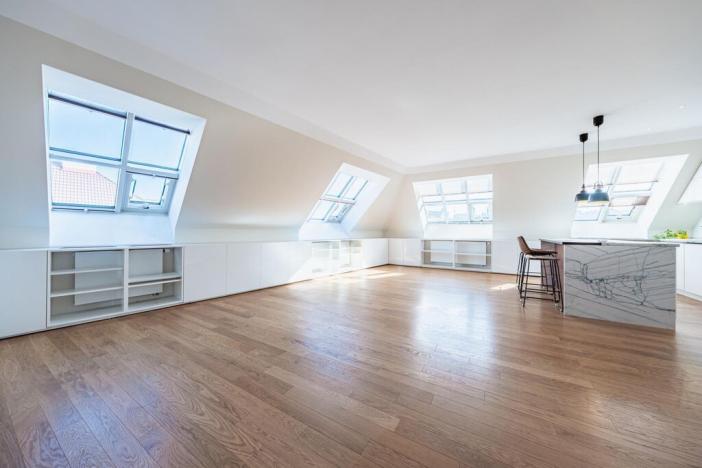 Prodej bytu 3+kk, Praha - Nové Město, Na Zderaze, 104 m2