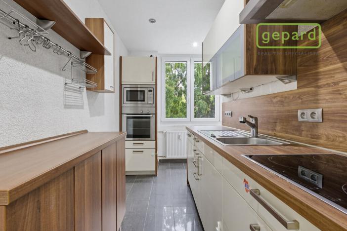 Prodej bytu 4+1, Mariánské Lázně - Úšovice, Hroznatova, 79 m2