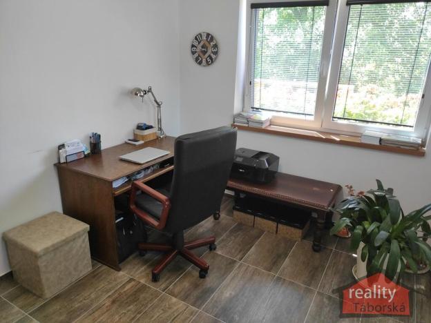 Prodej rodinného domu, Říčany, 341 m2