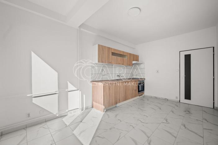 Pronájem bytu 2+1, Praha - Strašnice, V olšinách, 62 m2