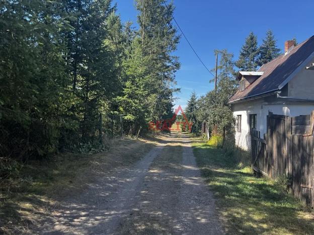 Prodej pozemku pro bydlení, Malá Hraštice, 853 m2