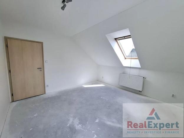 Prodej rodinného domu, Postřižín, Duhová, 149 m2