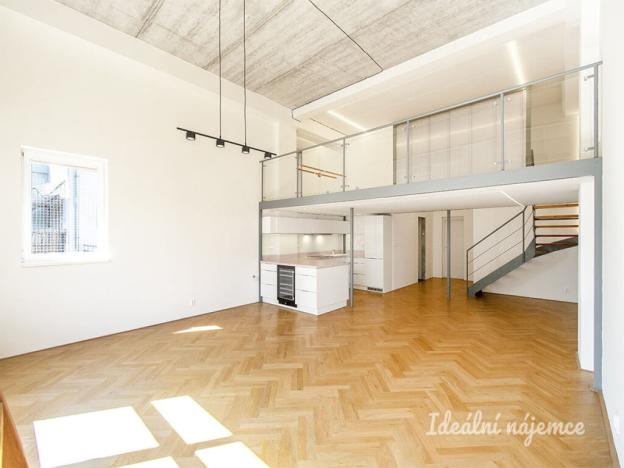 Prodej bytu 2+kk, Praha - Michle, Novobohdalecká, 74 m2