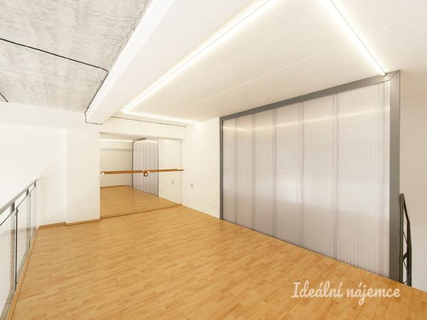 Prodej bytu 2+kk, Praha - Michle, Novobohdalecká, 74 m2