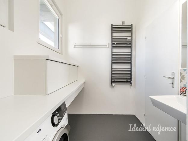 Prodej bytu 2+kk, Praha - Michle, Novobohdalecká, 74 m2