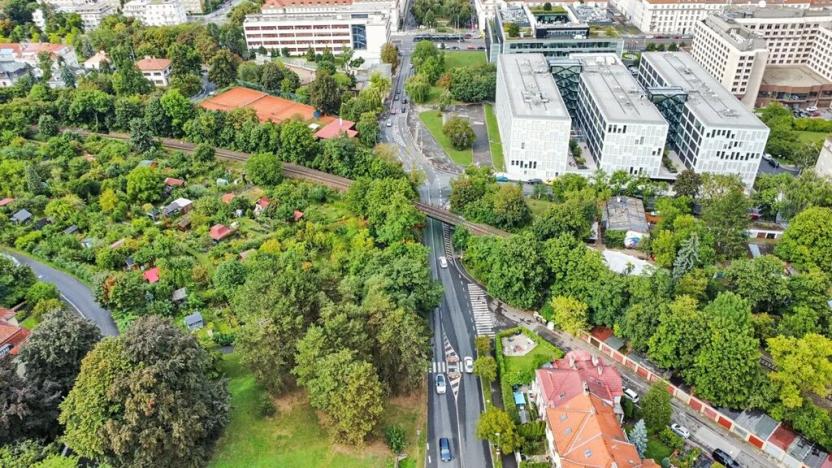 Pronájem skladu, Praha - Střešovice, Buštěhradská, 16 m2