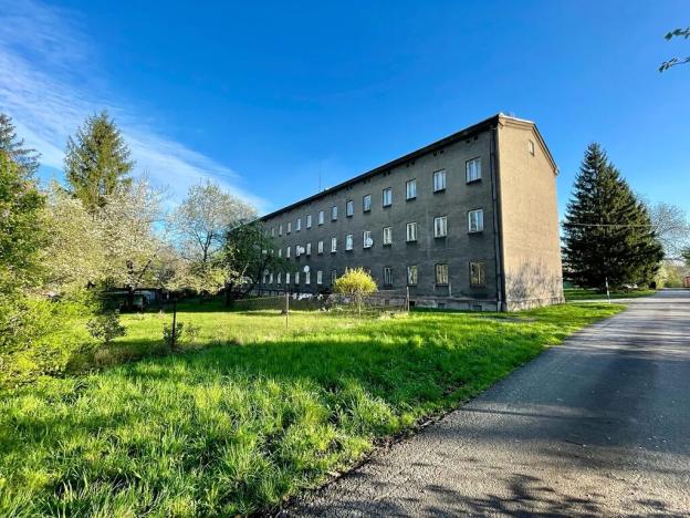 Prodej činžovního domu, Třinec, 1800 m2