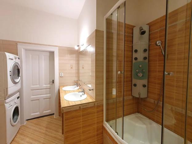 Pronájem bytu 3+1, Praha - Vinohrady, Italská, 112 m2