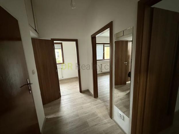 Pronájem bytu 2+1, Brno, Škrochova, 52 m2