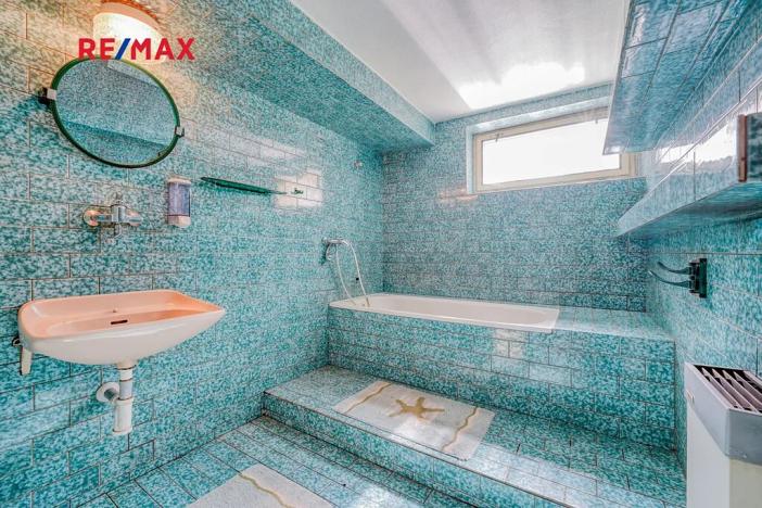 Prodej rodinného domu, Vrčeň, 437 m2