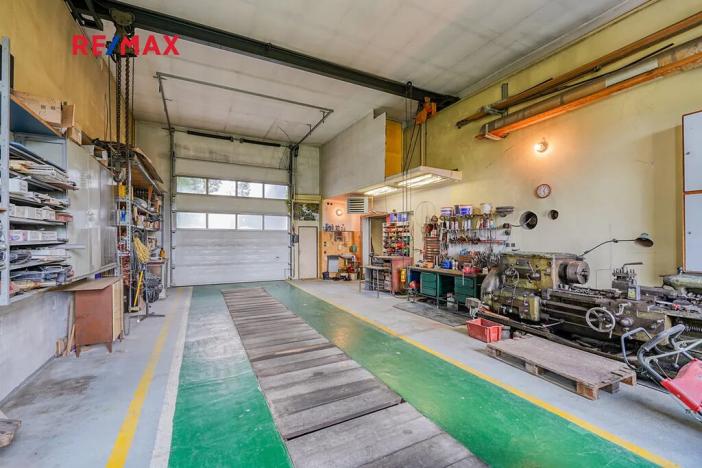 Prodej rodinného domu, Vrčeň, 437 m2