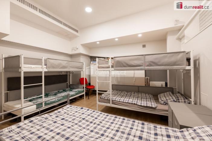 Prodej bytu 2+kk, Praha - Košíře, Zahradníčkova, 54 m2