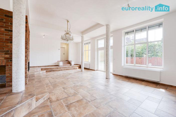 Prodej rodinného domu, Mariánské Lázně - Úšovice, Palackého, 420 m2