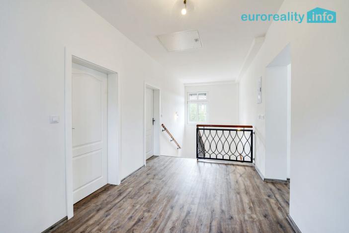 Prodej rodinného domu, Mariánské Lázně - Úšovice, Palackého, 420 m2