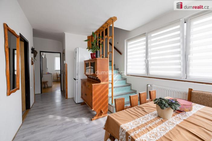 Prodej rodinného domu, Měšice, Na Křížku, 316 m2