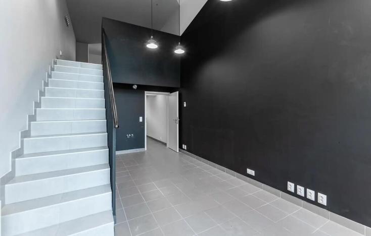 Pronájem kanceláře, Praha - Karlín, 54 m2