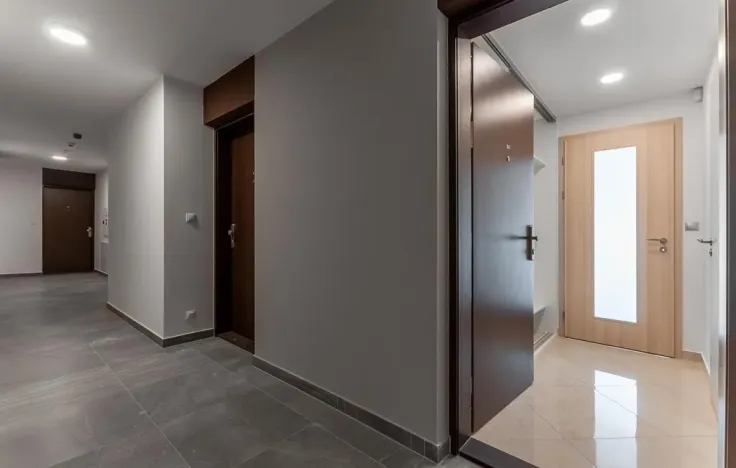 Pronájem bytu 1+kk, Praha - Vysočany, Bassova, 28 m2