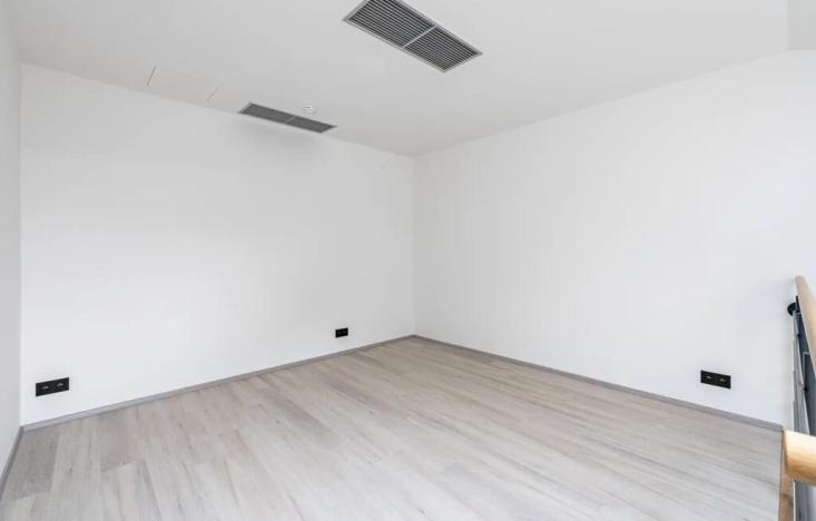 Pronájem bytu 2+kk, Praha - Hlubočepy, Slivenecká, 42 m2