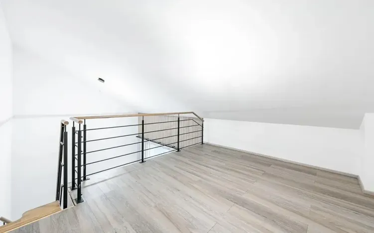Pronájem bytu 2+kk, Praha - Hlubočepy, Slivenecká, 37 m2
